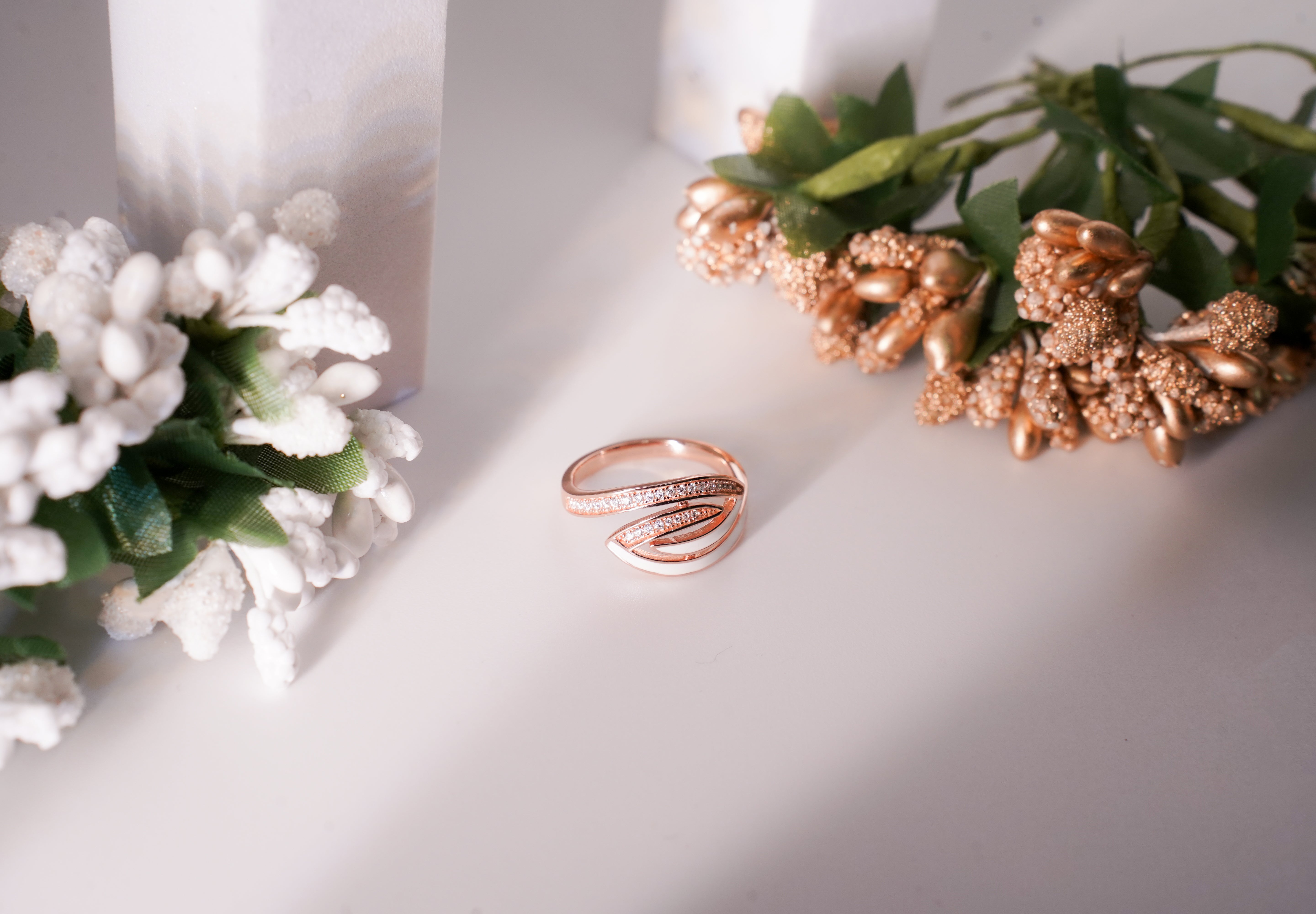 The Willow Wave Enamel Ring