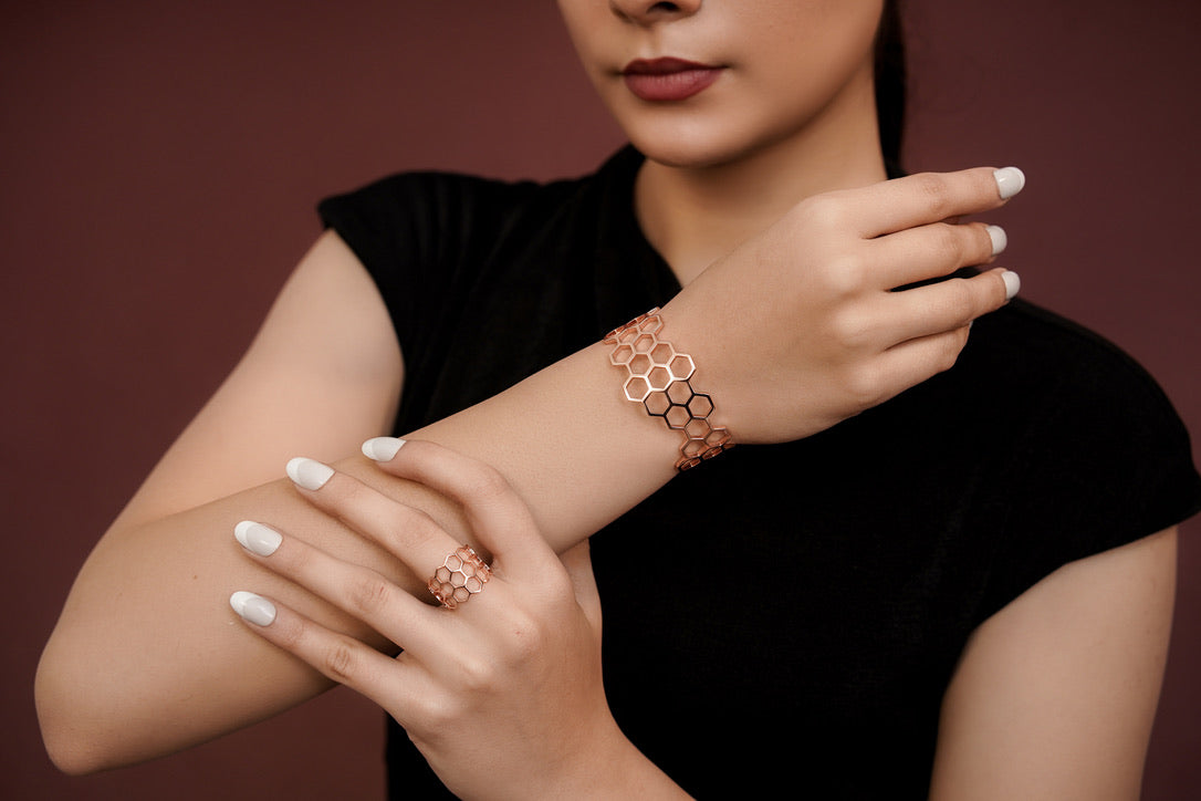 HoneyLuxe Cuff