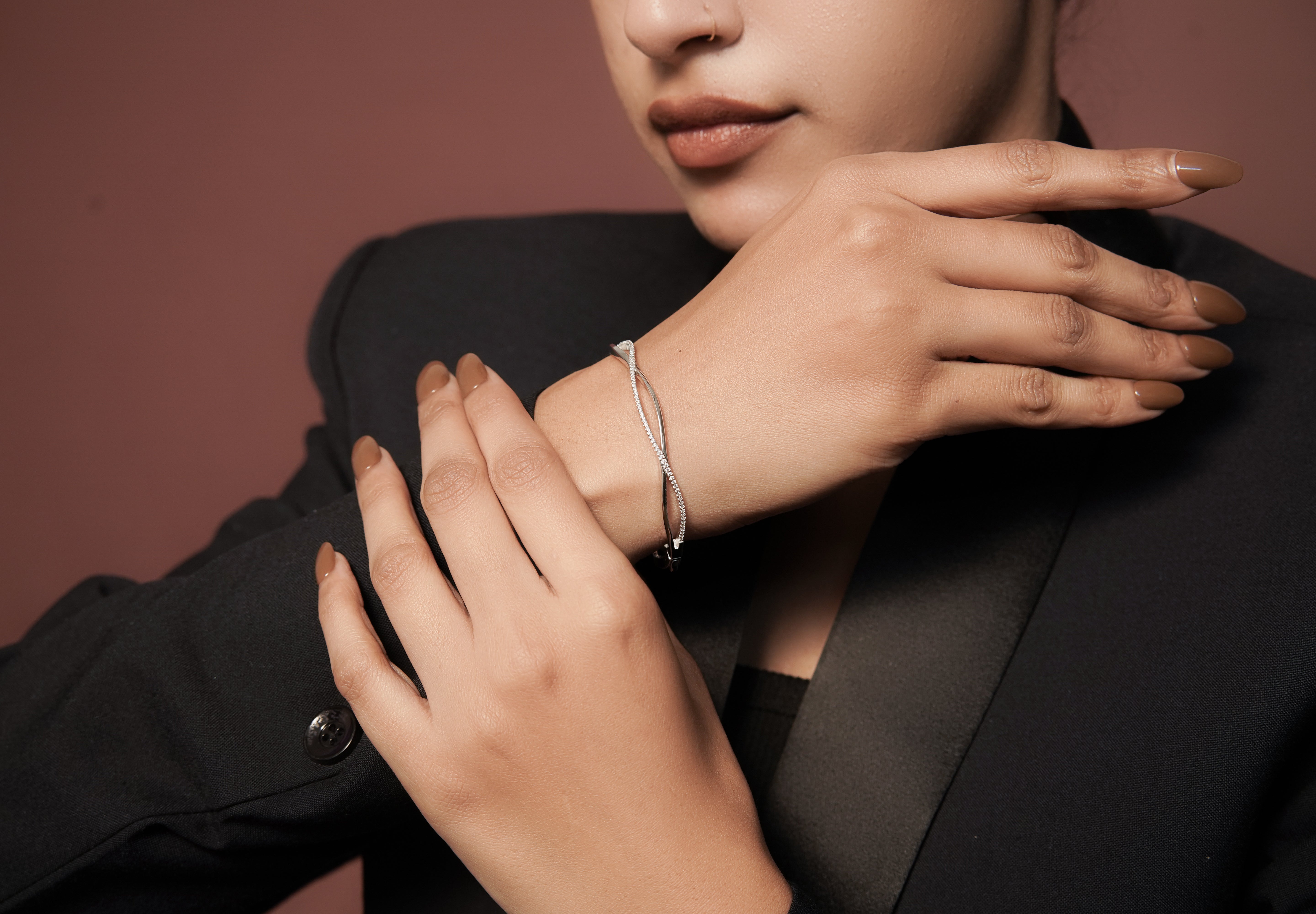 Aura twist bangle