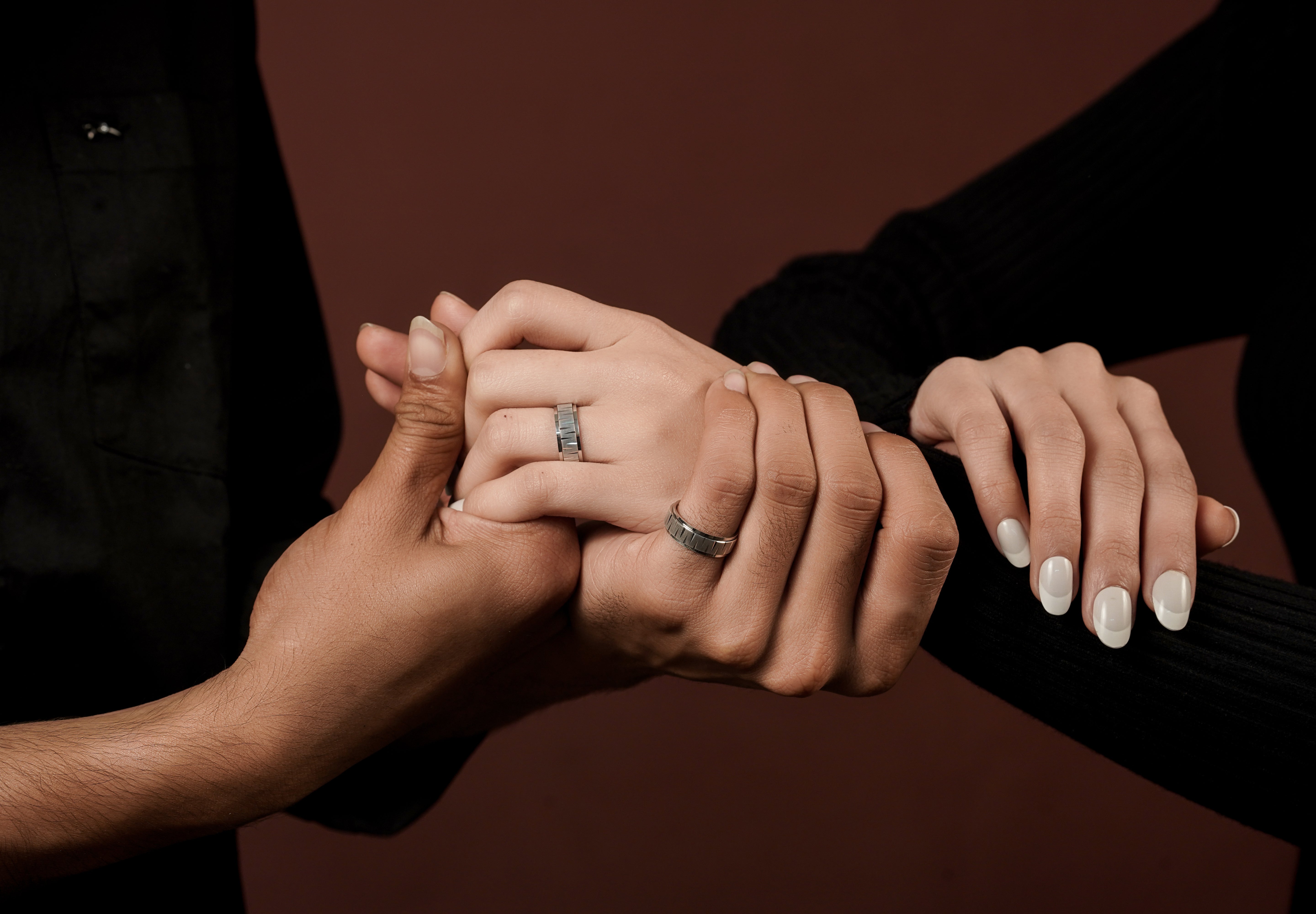 KYRA Eternal Edge Rings