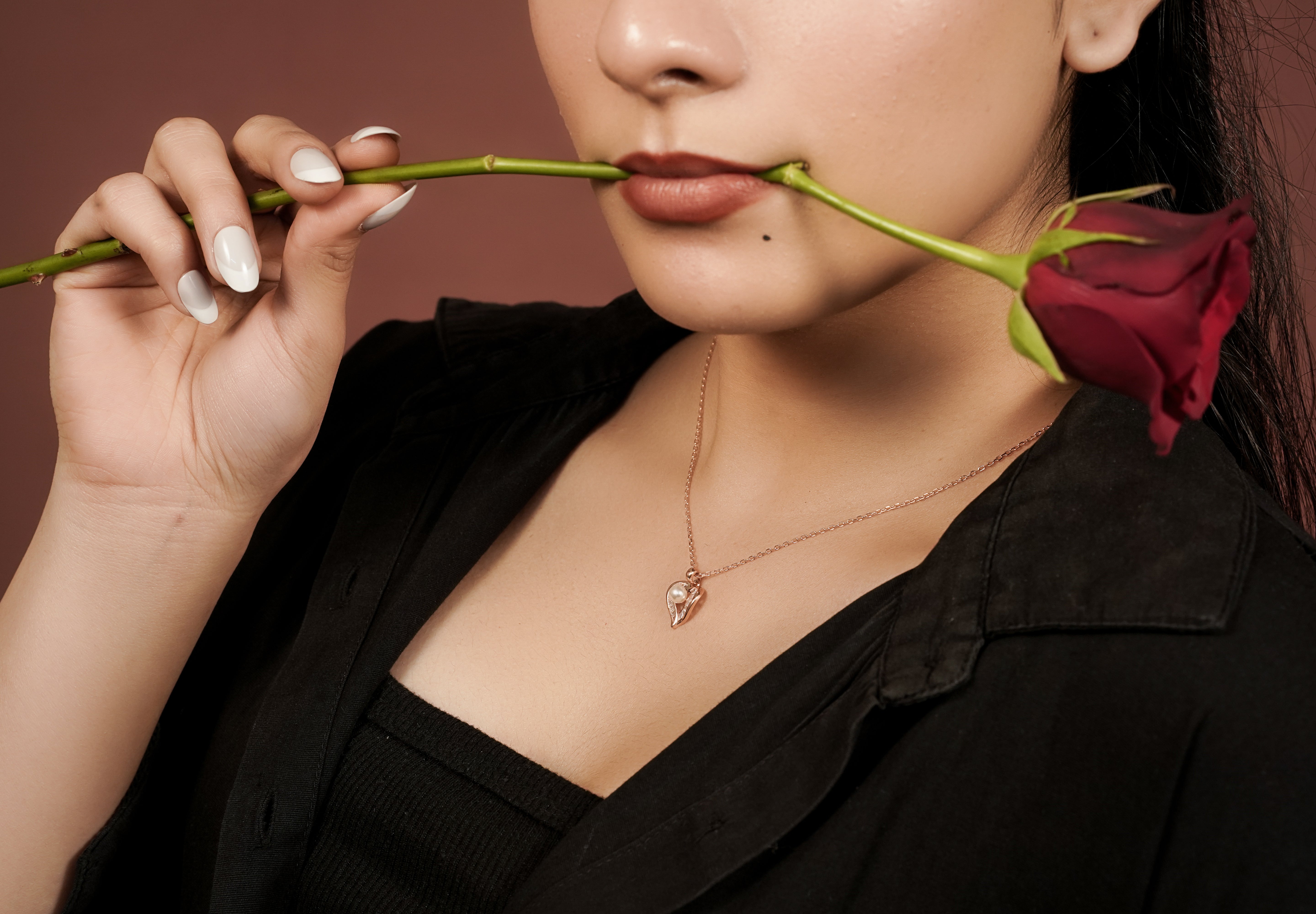 Kyra Liora Heart chain