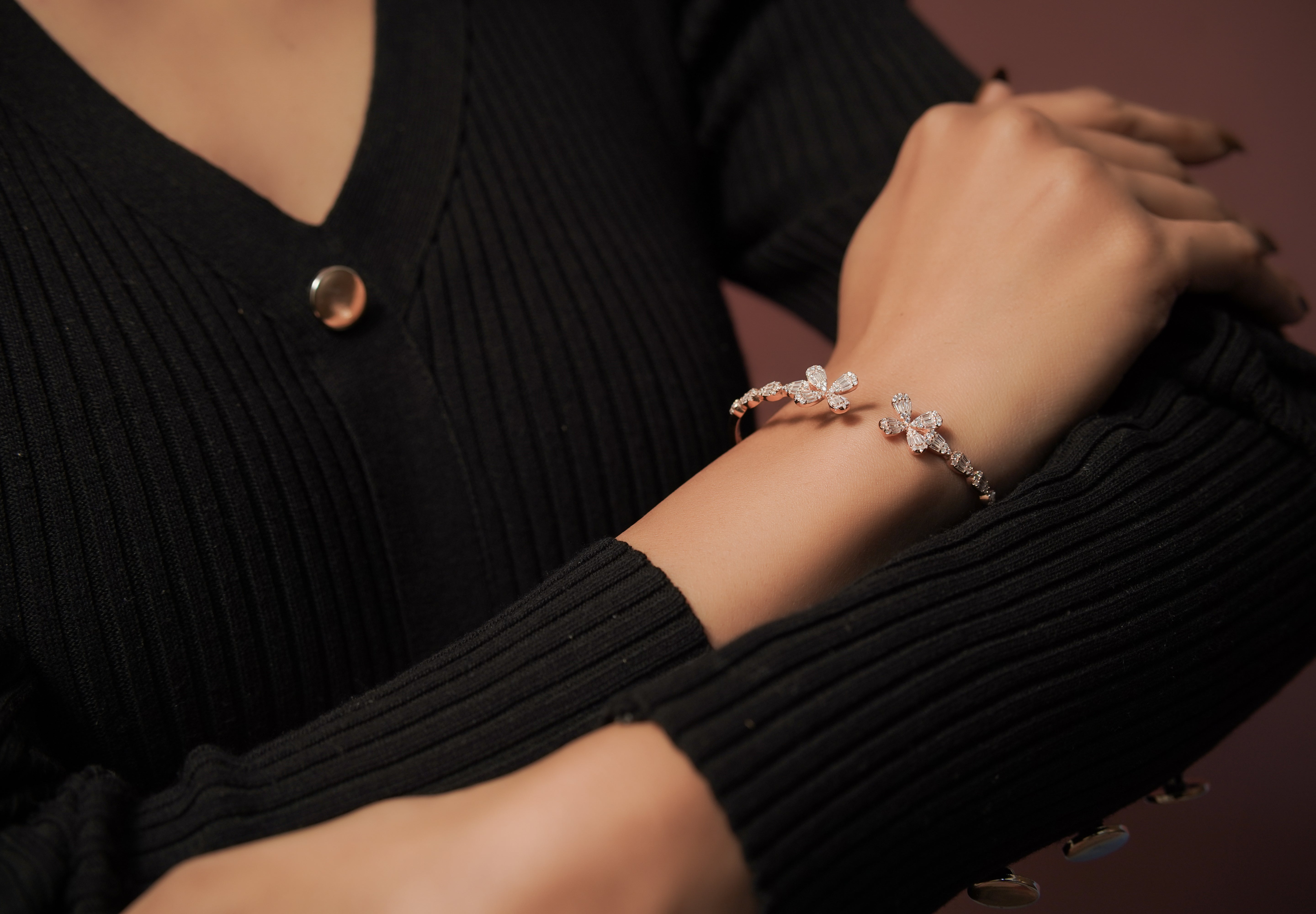 The Flora Aura Open Bangle