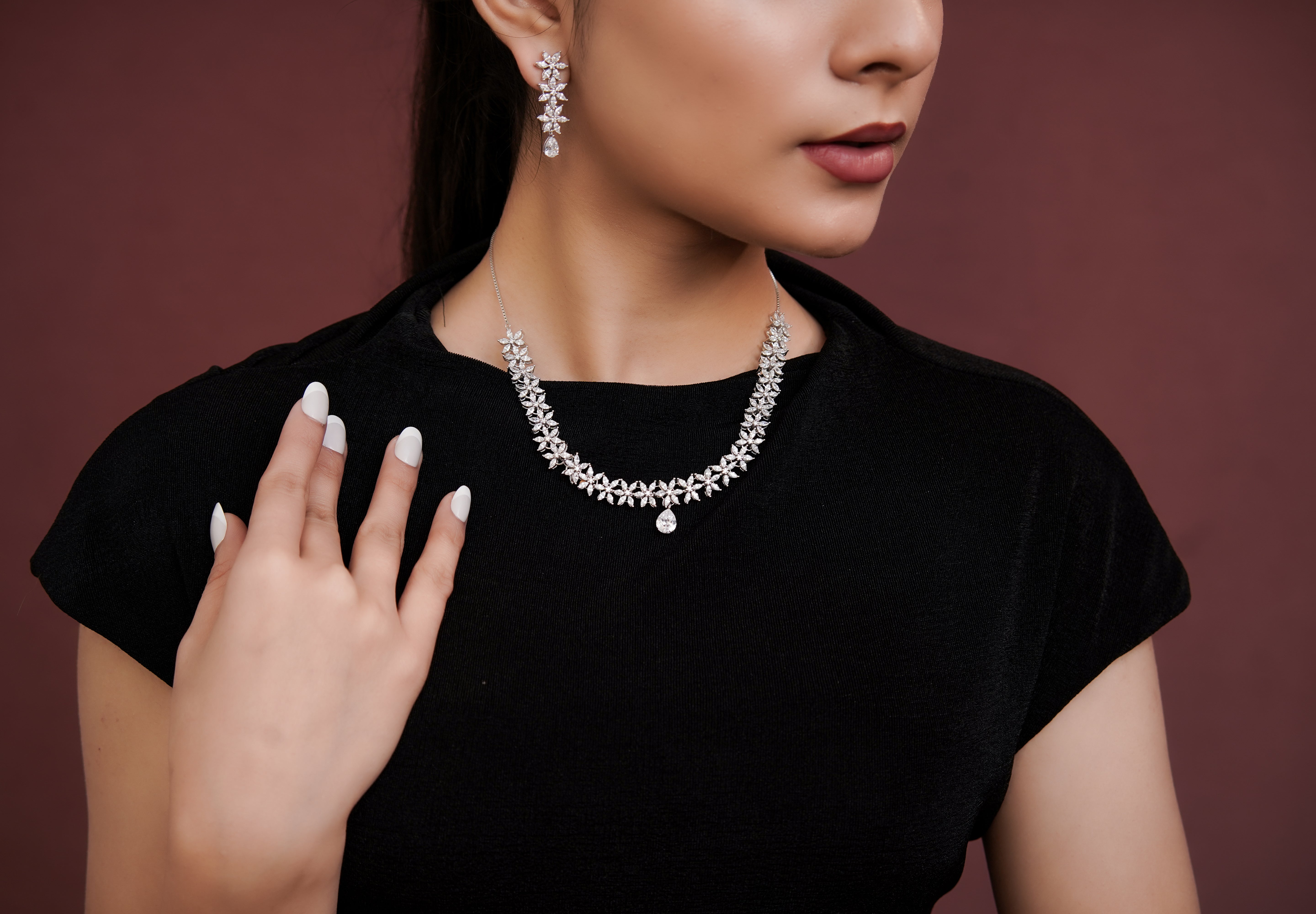 The Eternal Bloom Choker Set