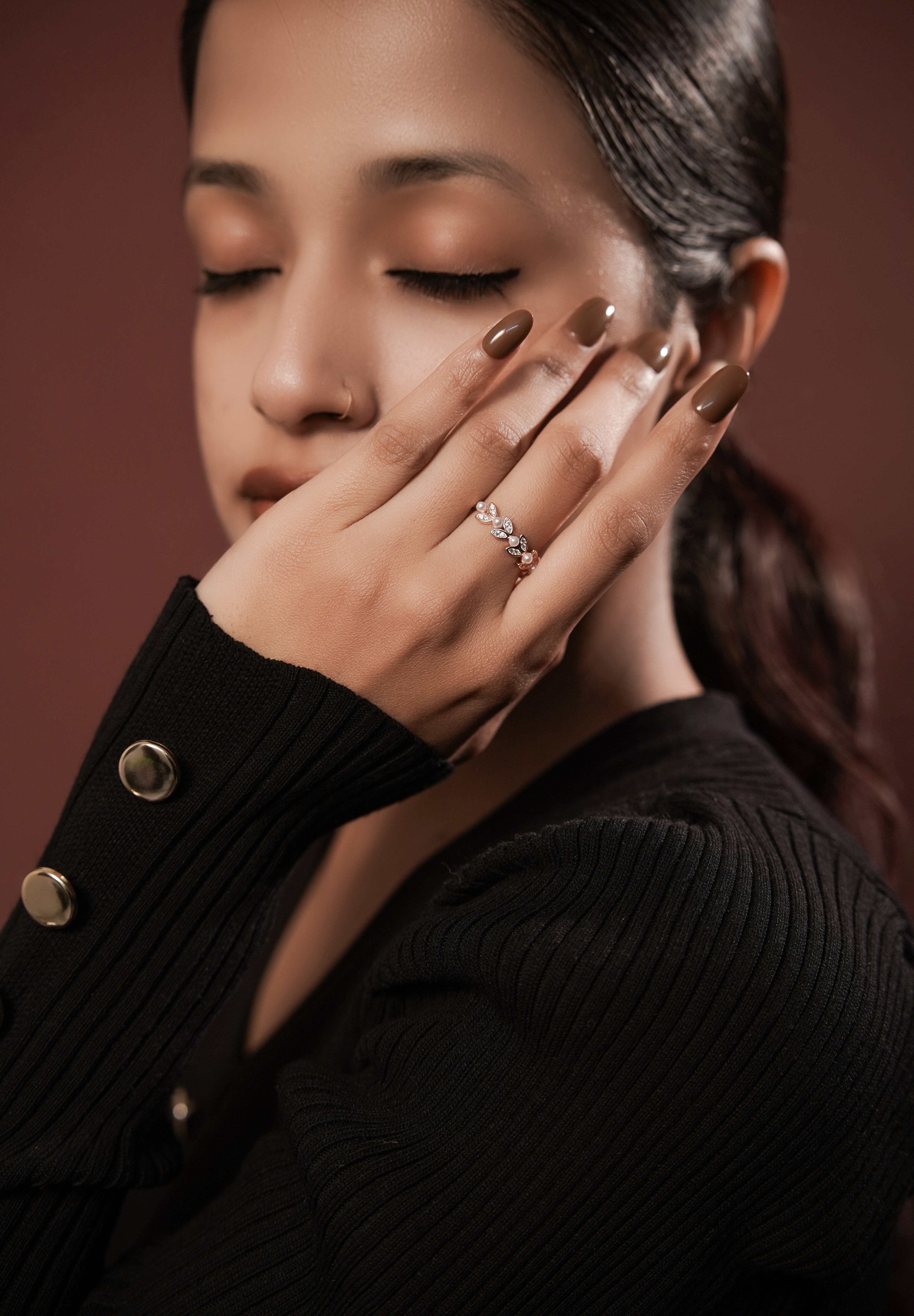 Kyra Nova Pearl Ring