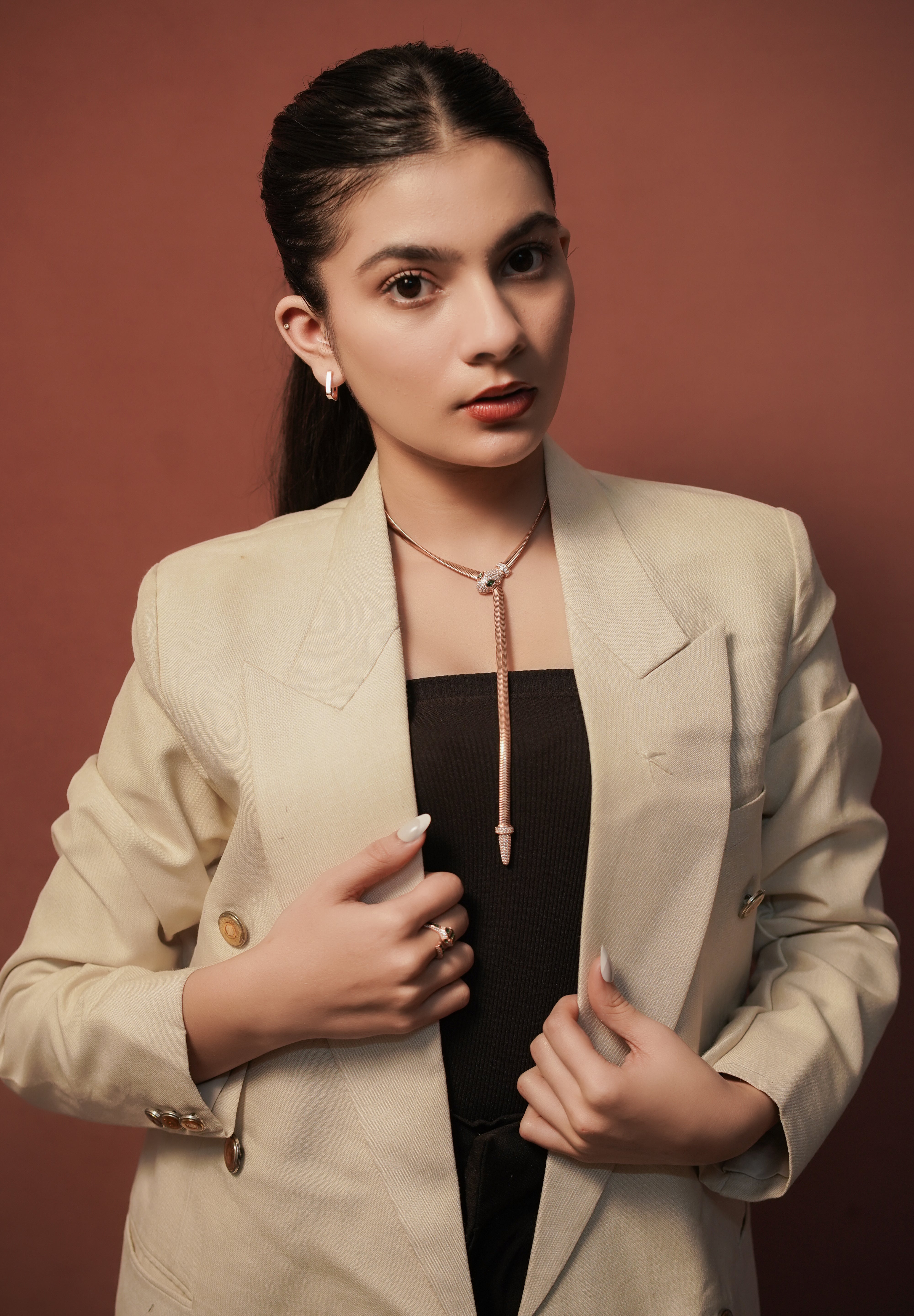 Kyra Luxury Serpent-Inspired Gold Necklace
