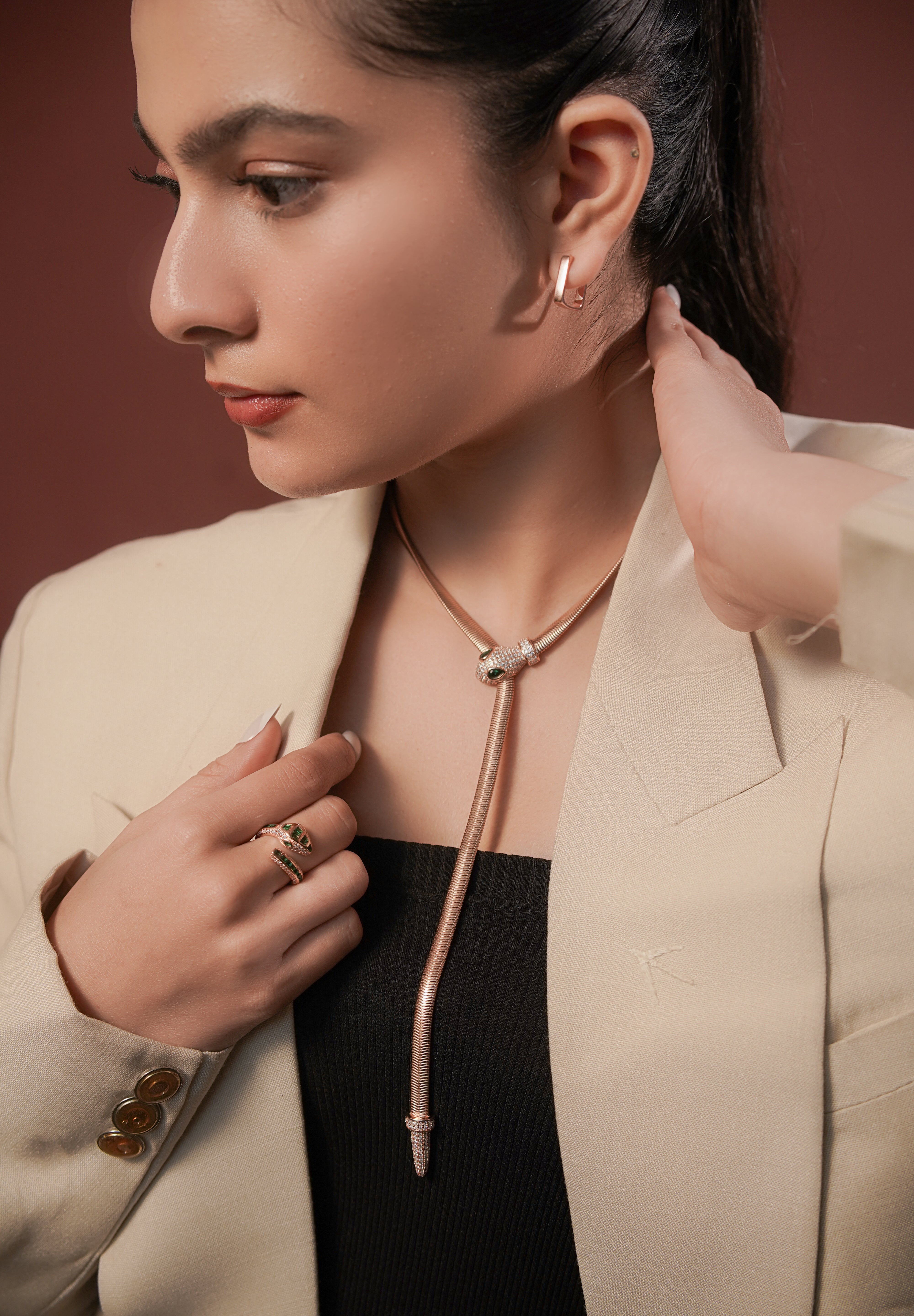 Kyra Luxury Serpent-Inspired Gold Necklace