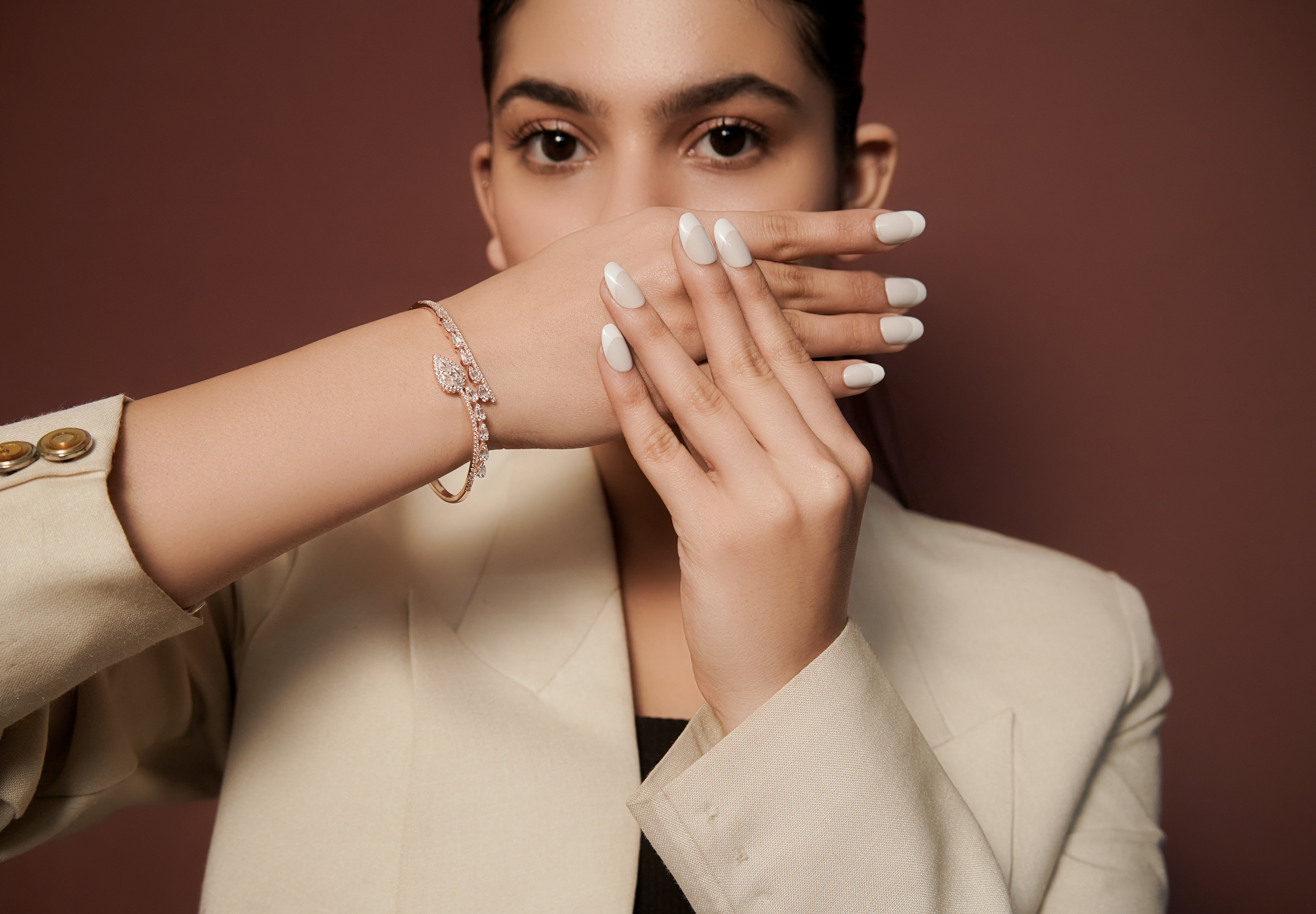 The Radiant Vine Bangle