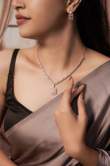 The Regal Emerald-Cut Suite
