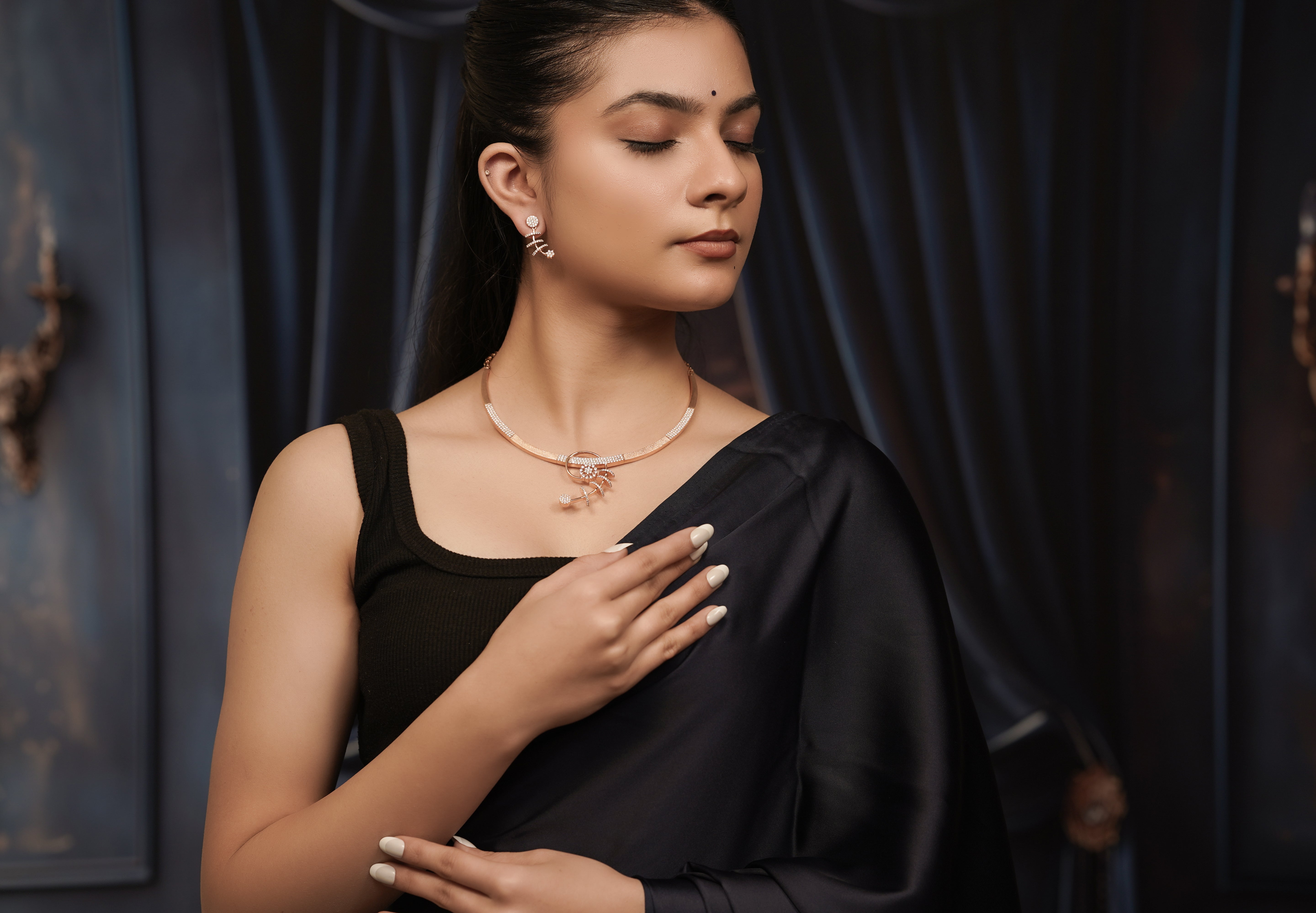 Celestial Orbital Choker Set