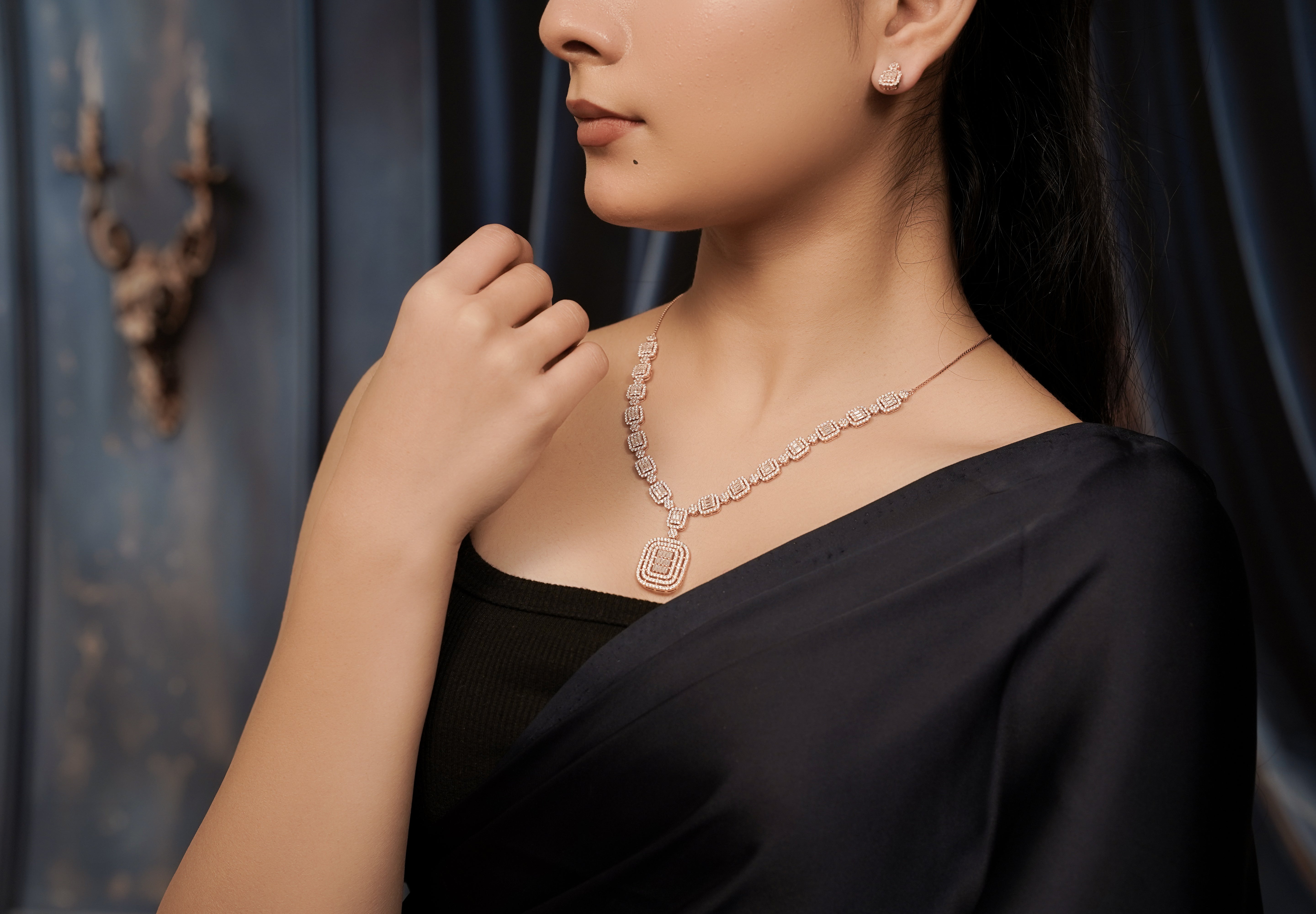 Empress Deco Necklace Set