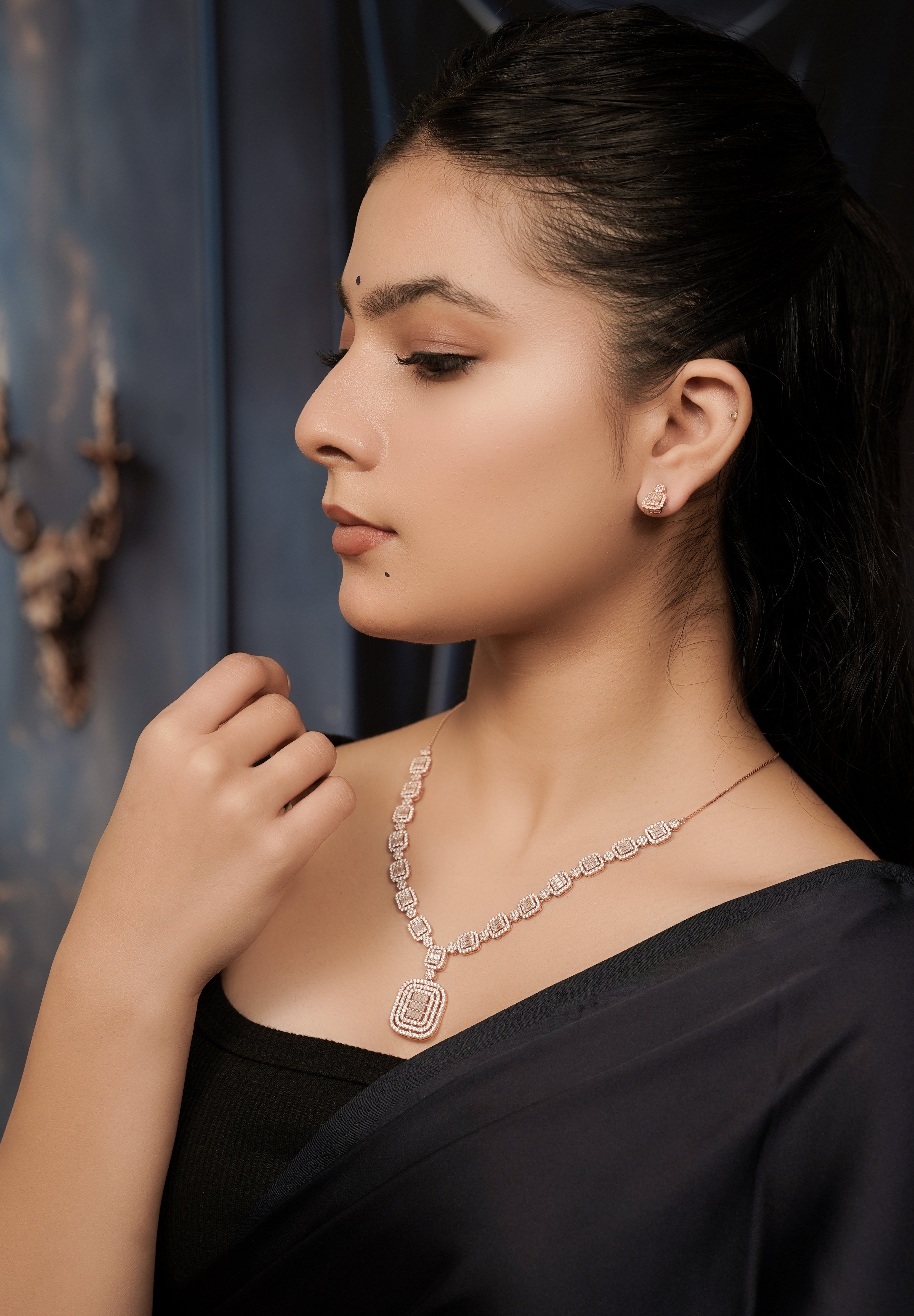 Empress Deco Necklace Set