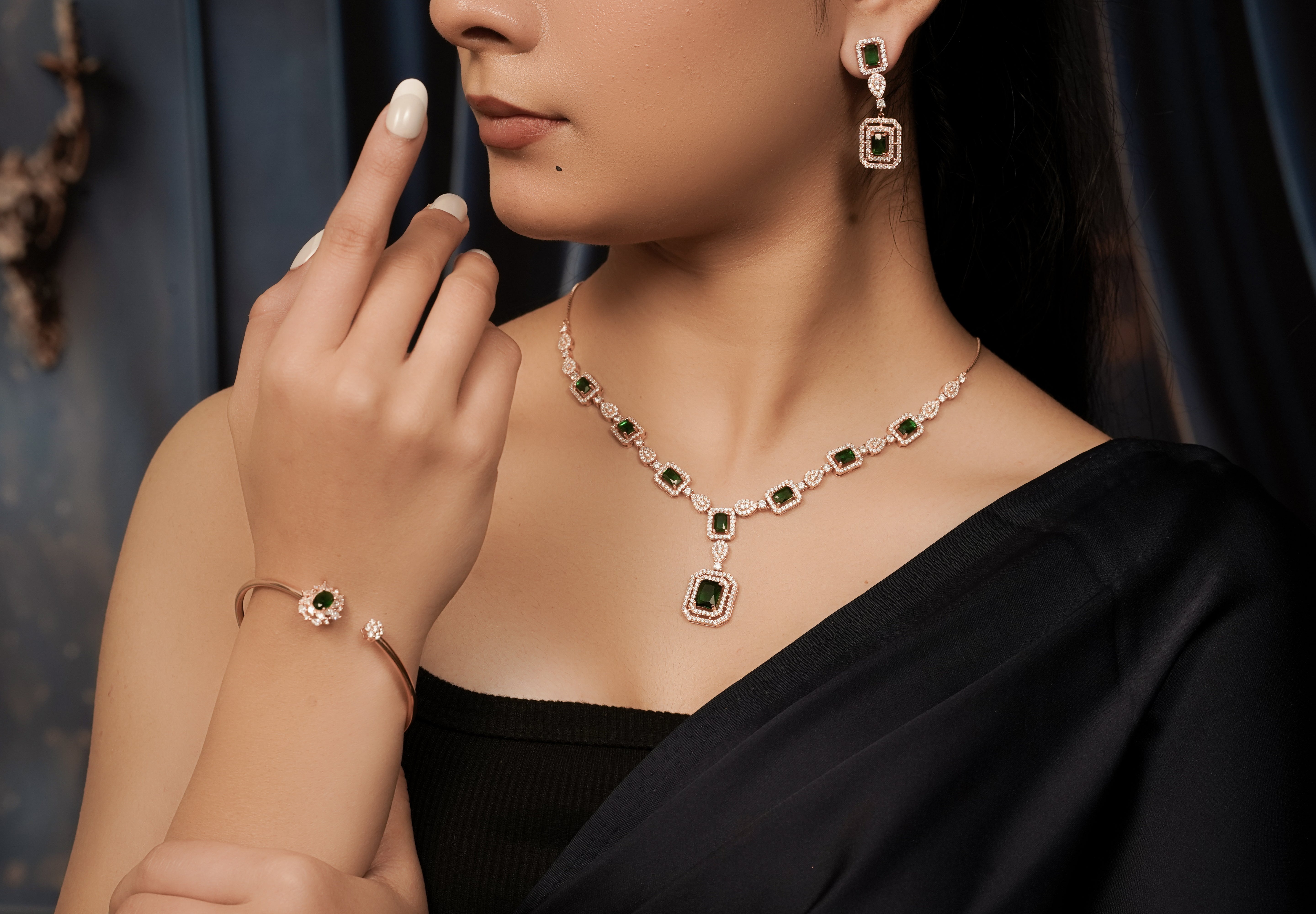 Emerald Regal Deco Set