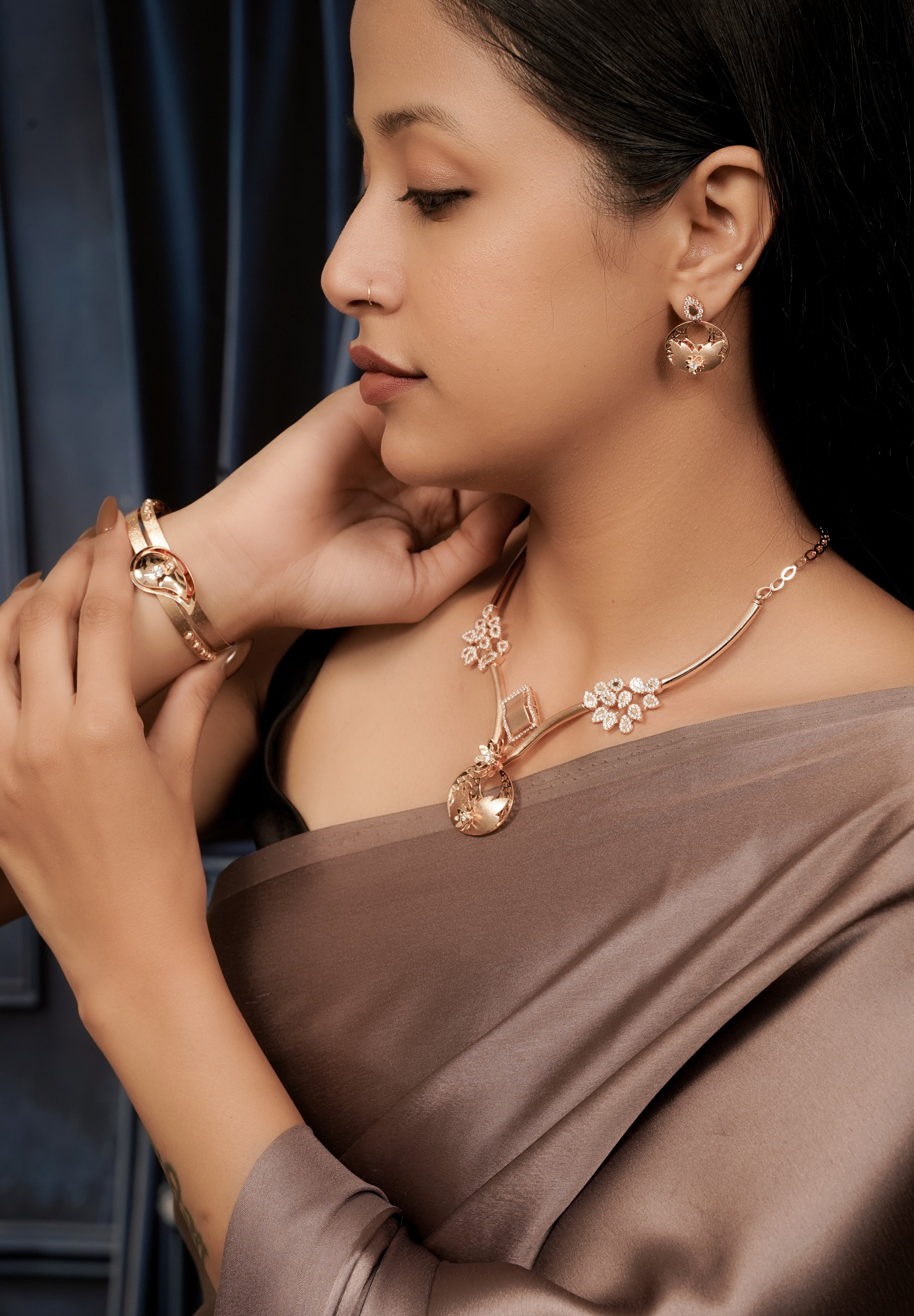 Luminaire Filigree Necklace Set