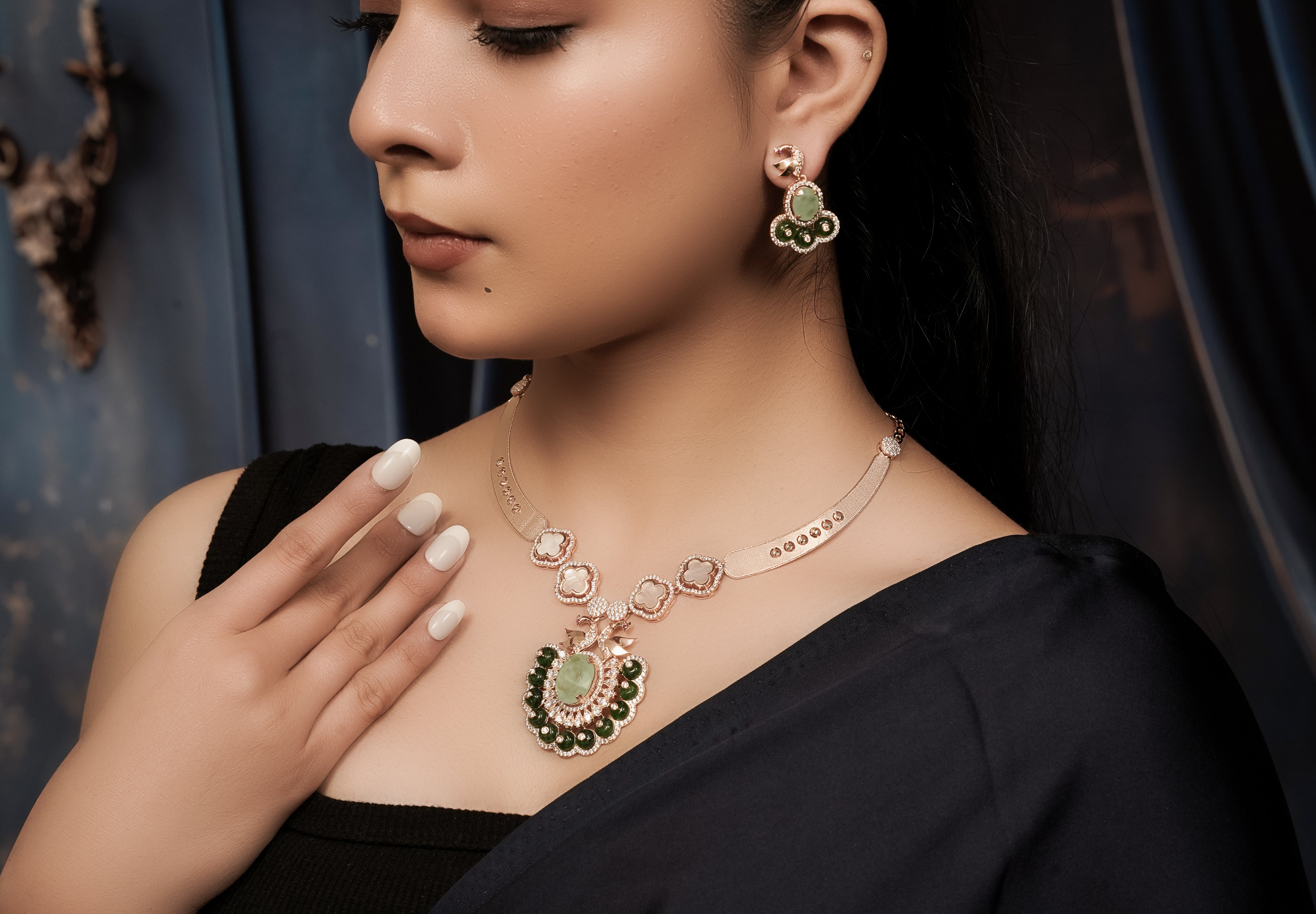 Verdant Heirloom Necklace Set