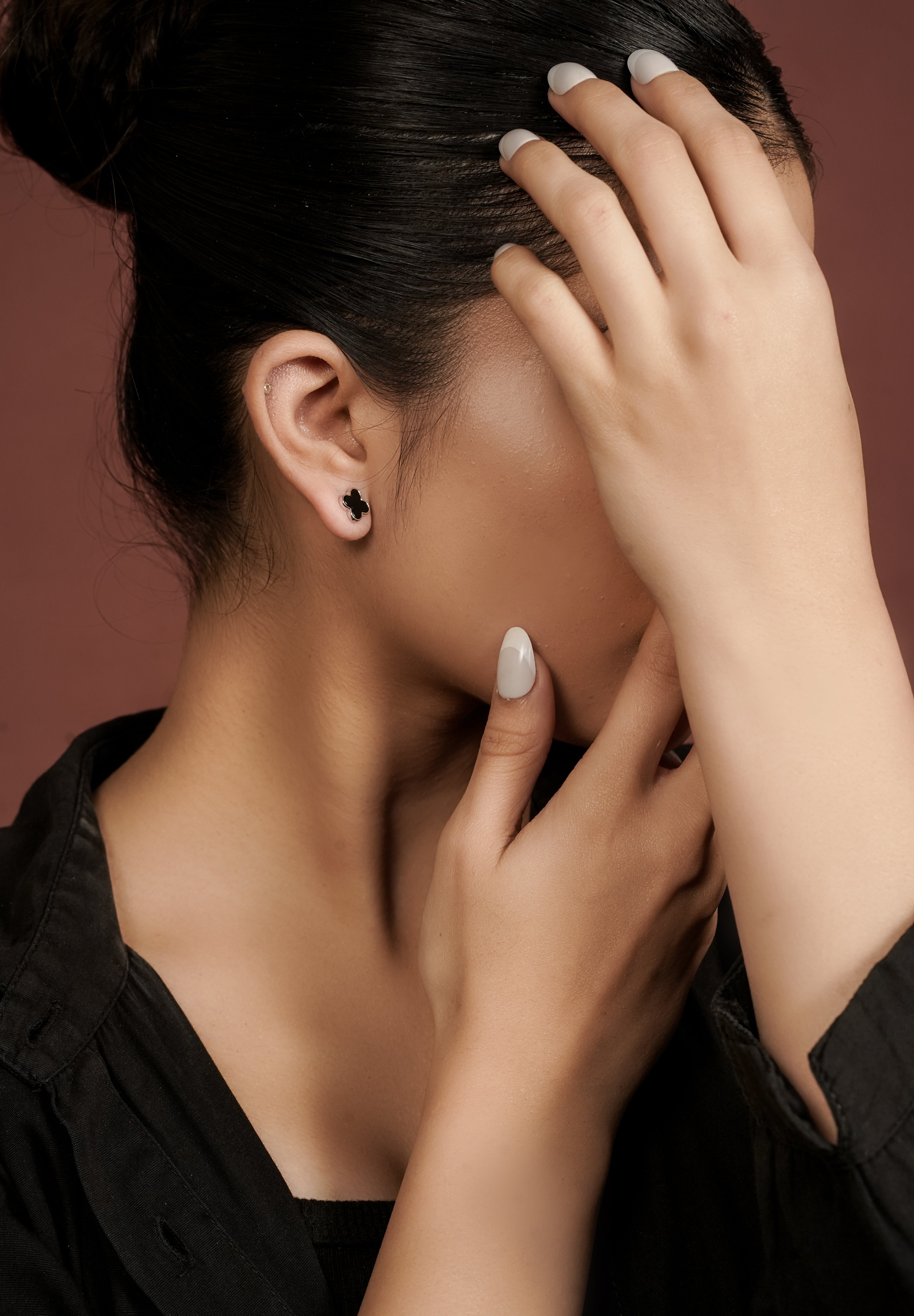 The Onyx Clover Studs