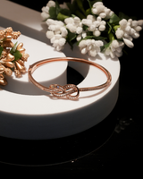 Eterna Knot Bracelet